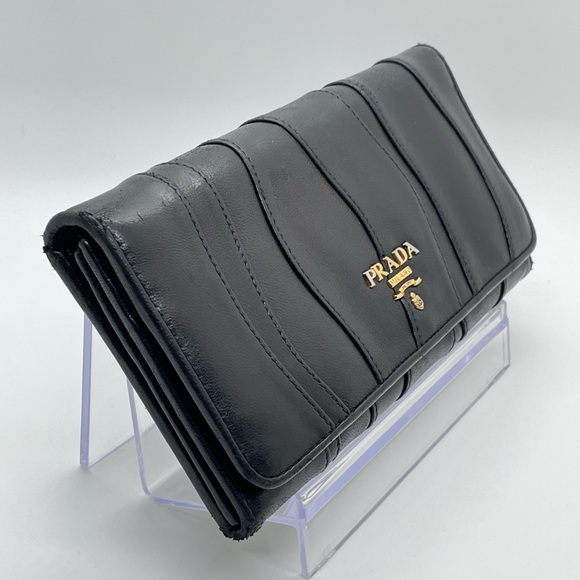 PRADA Black/Nero Nappa Leather Long Wallet stitched wave design - Picture 3 of 13